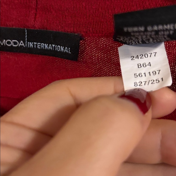 Moda inernational Red dolman sleeve sweater - Picture 4 of 6